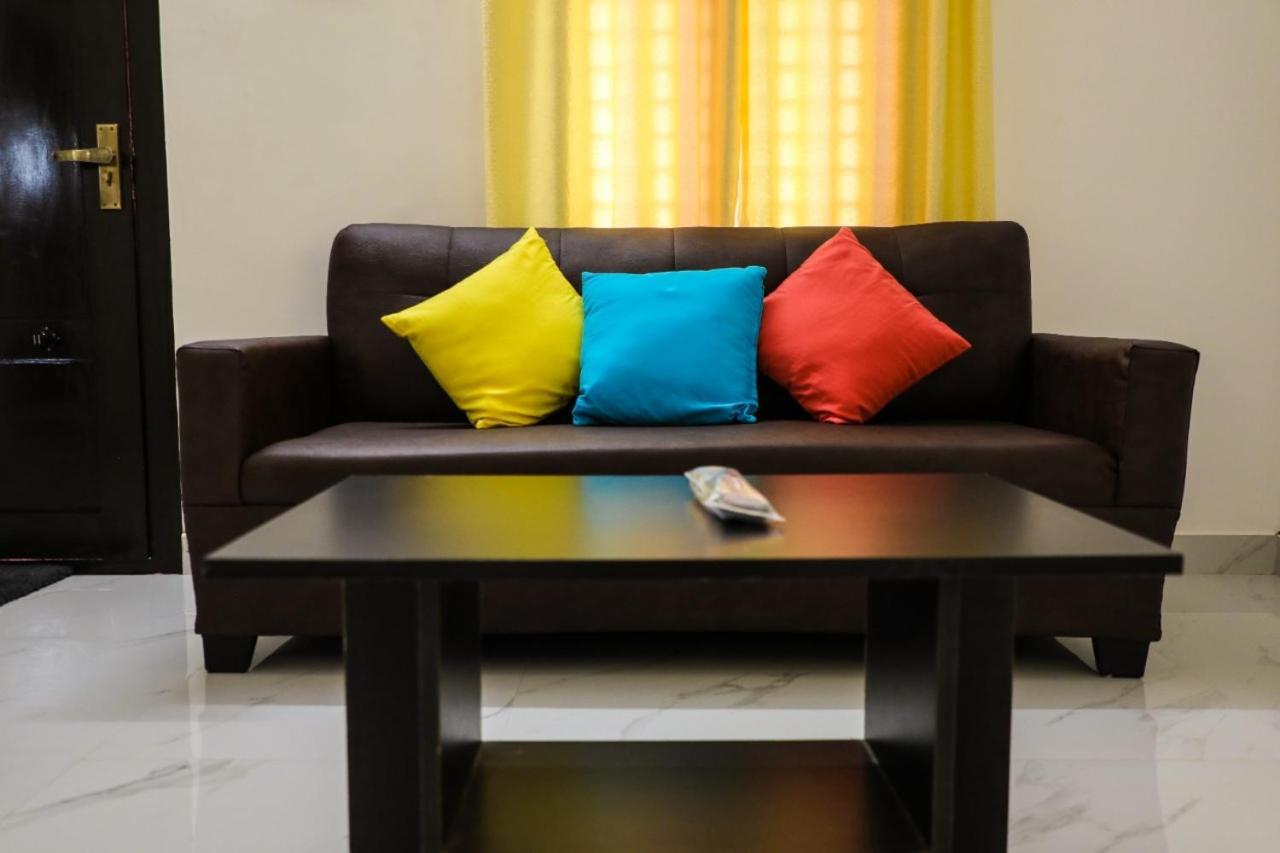אודופי Castle Home Stays מראה חיצוני תמונה